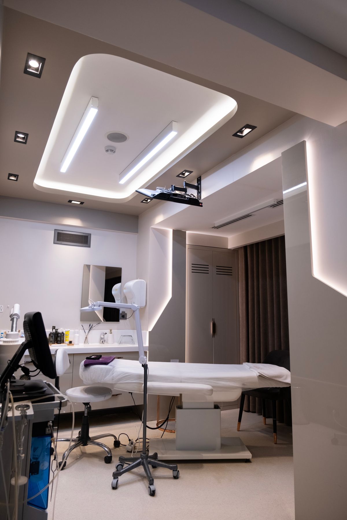 The Pearl & Co. surgery on Marylebone High Street